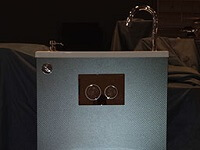 WC suspendu avec lavabo WiCi Bati avec film de décoration carbone gris - Foire de Paris 2014 - 4 sur 4